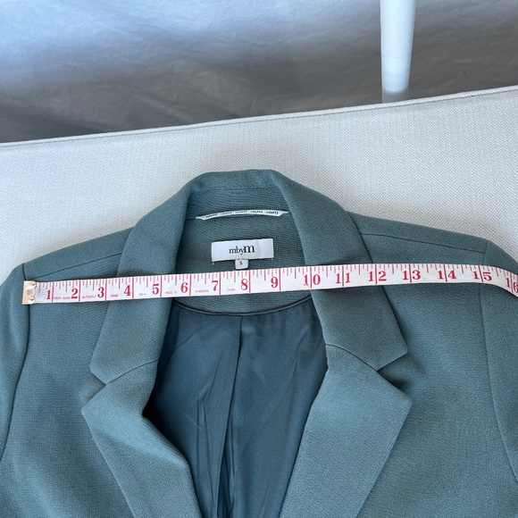 MBYM (S) 2-button light moss green blazer, BNWOT - Picture 12 of 15